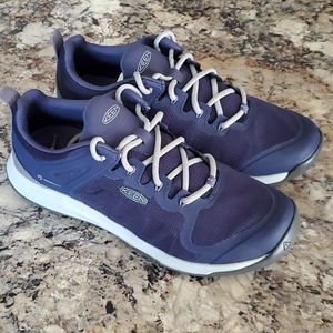 Womens Keen Hiking Shoes